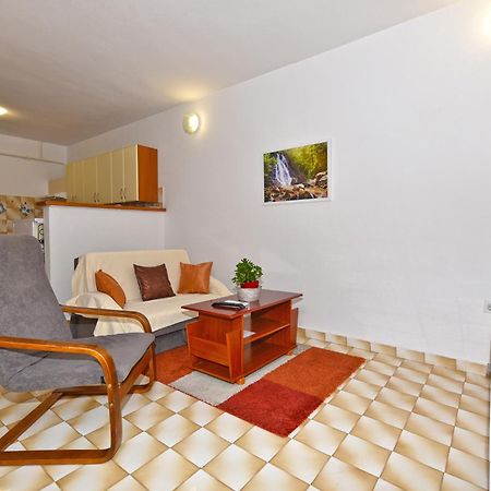 Apartment Zeljko 34 Πούλα Εξωτερικό φωτογραφία